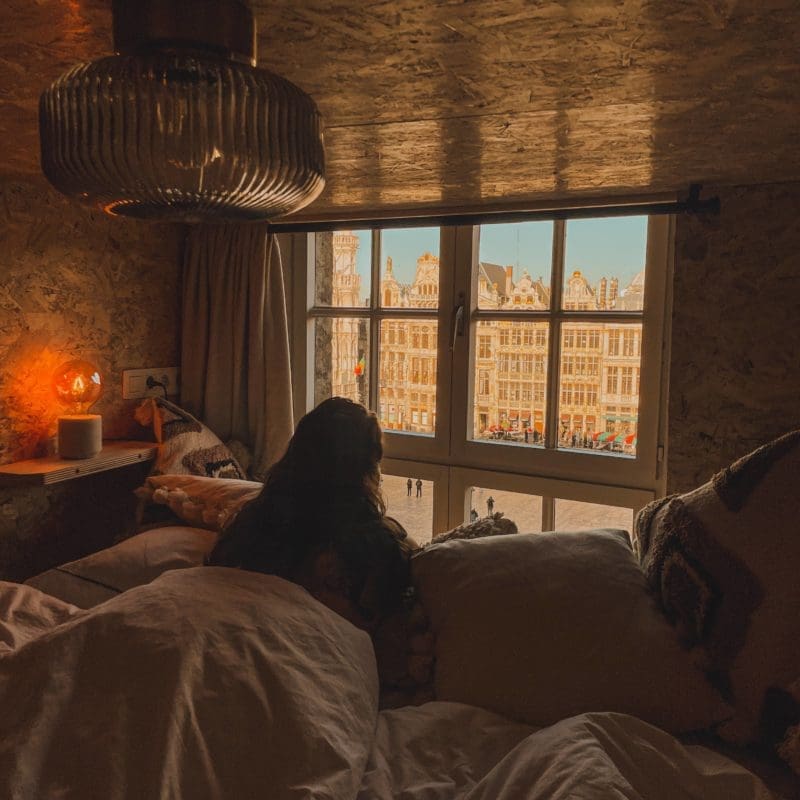 dormir sur la grand place hotel insolite bruxelles