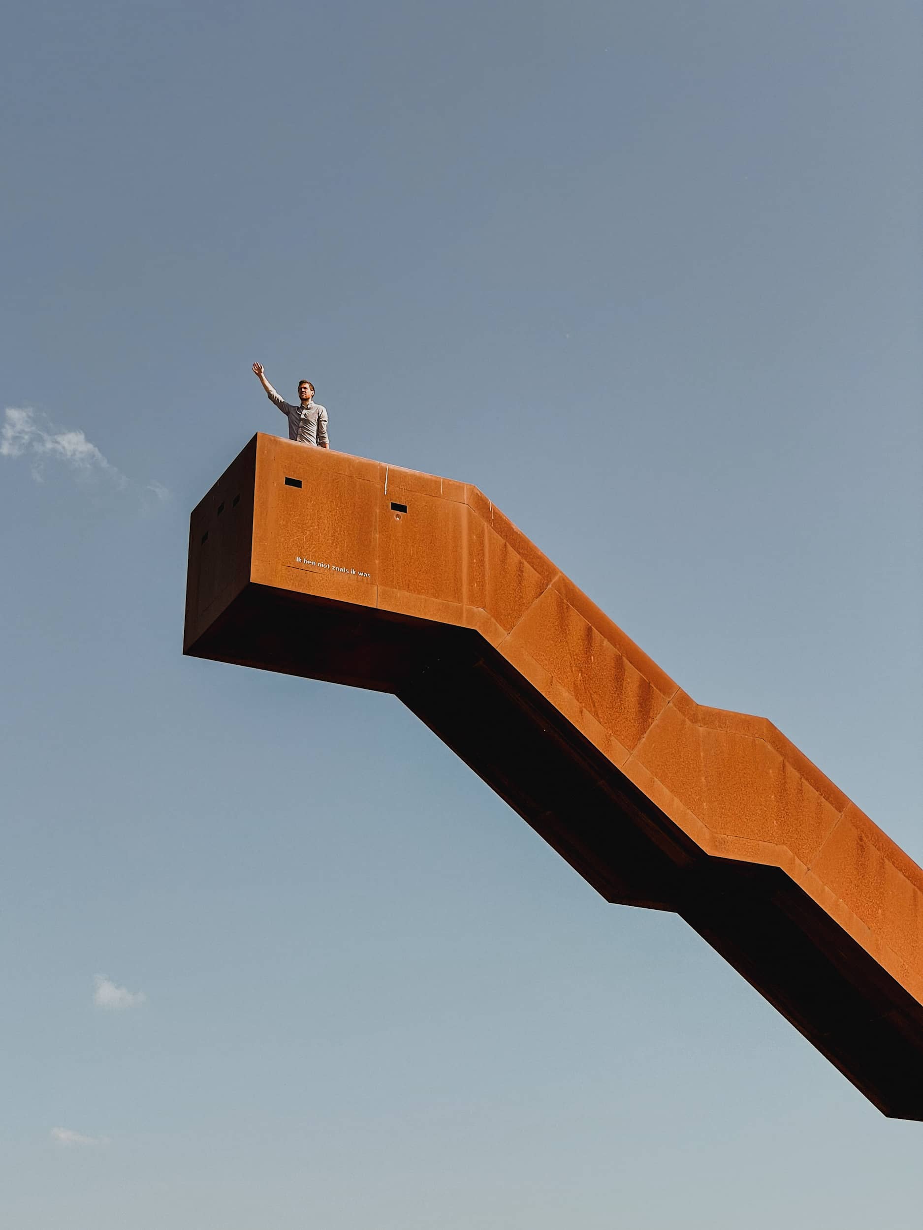 Vlooybergtorenwandeling in Tielt-Winge: tussen kunst en natuur op ontdekkingstocht naar een trappentoren