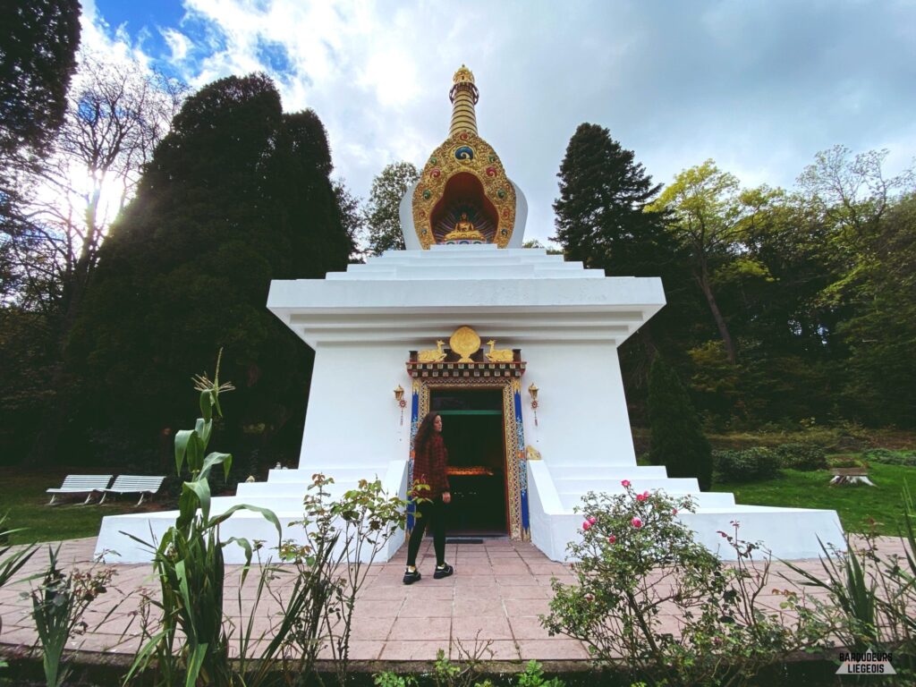 Randonnée Insolite & Yoga au Temple Tibétain à Huy avec lunch : une journée retraite